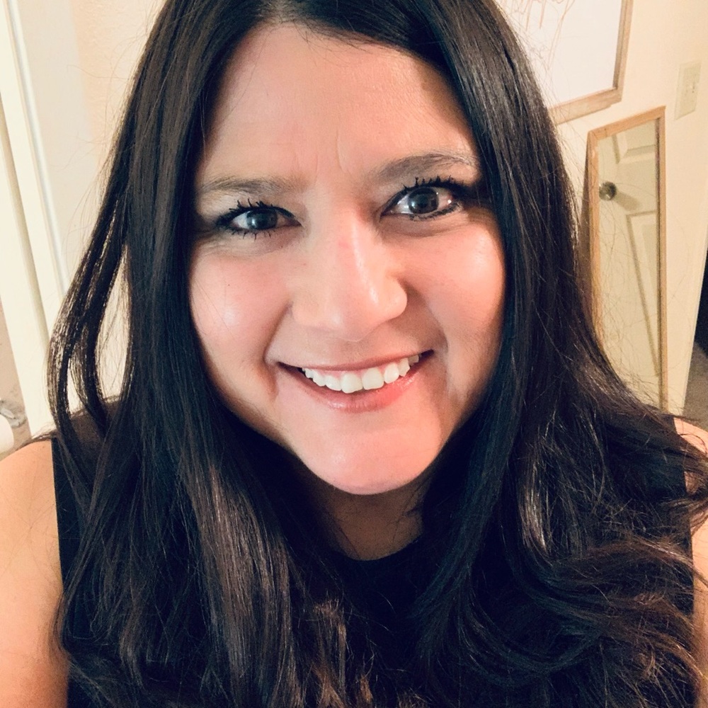 Meet your Posher, Lori